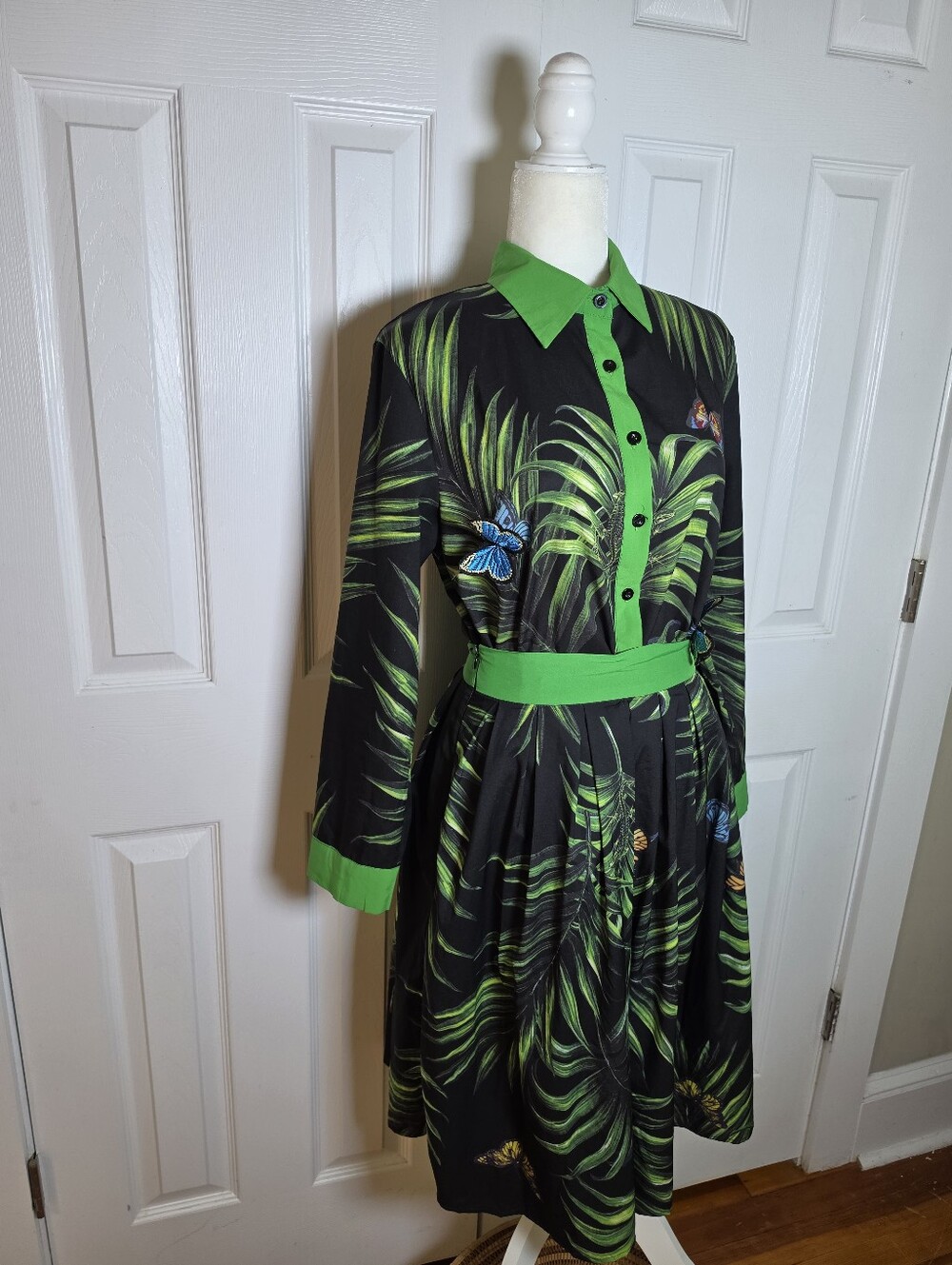 Kosmios Tropical Print Long Sleeve Skirt Set Butterfly Applique